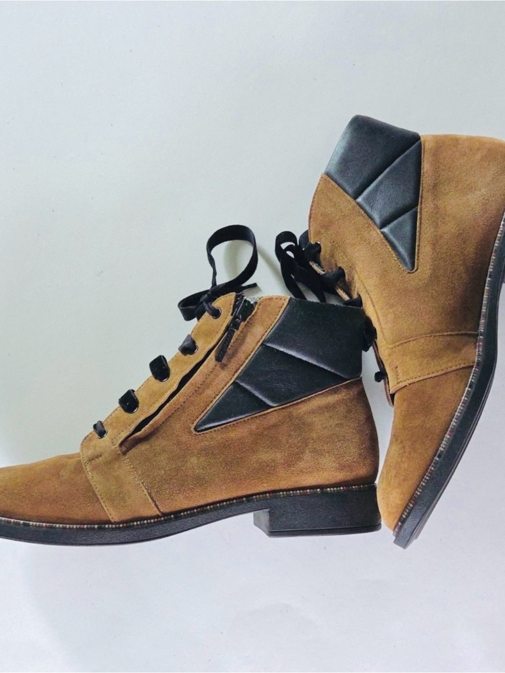 BeautiFeel Brown Suede Boots Black Calfskin Leather Lace Up Wedge Ankle Booties